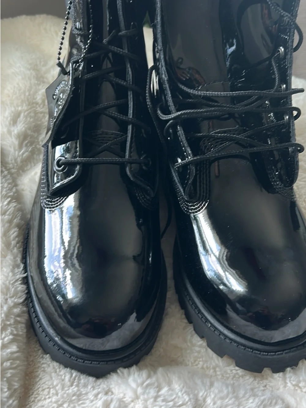 Timberland Women's Black Patent Lace-Up Boots